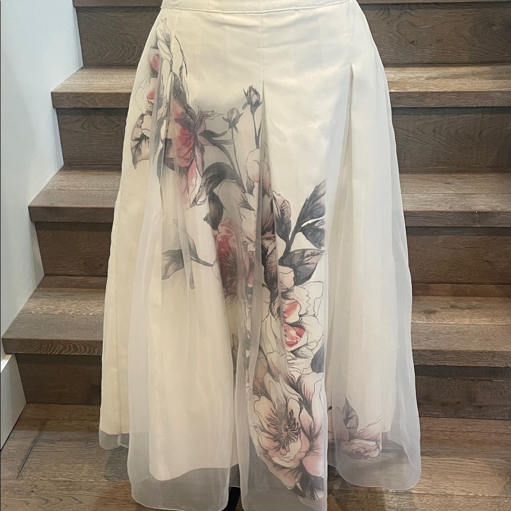 White House Black Market White Floral Midi Skirt - Picture 2 of 7